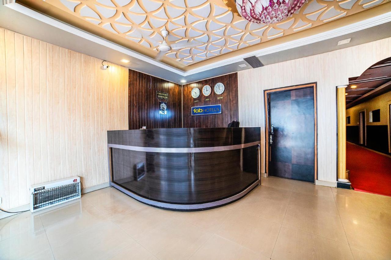 Fabexpress Landmark Awadh Hotel Lucknow Eksteriør billede
